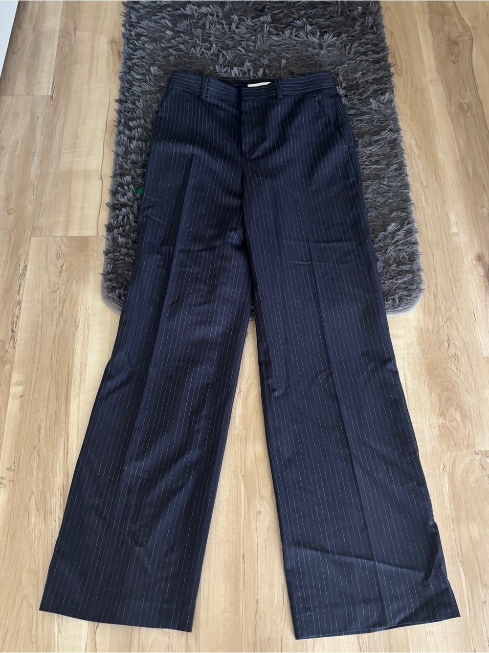 FRAME relaxed trouser in Navy Multi Mid Rise Wide Leg - Picture 2 of 8